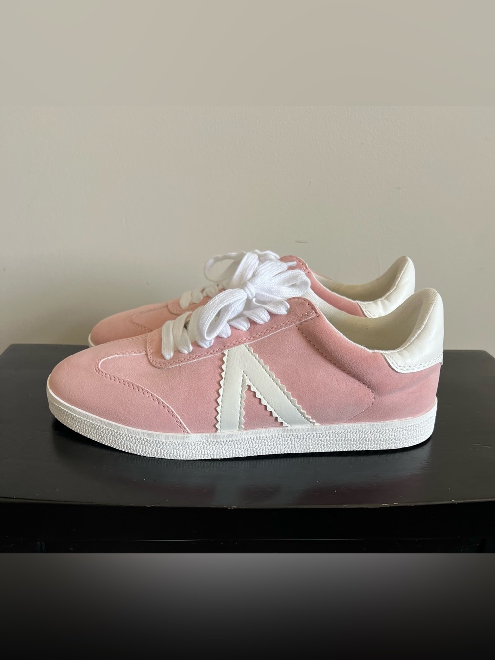 MIA Shoes Zena Sneaker Blush/White low-top, retro, soft pink faux-suede womens 8